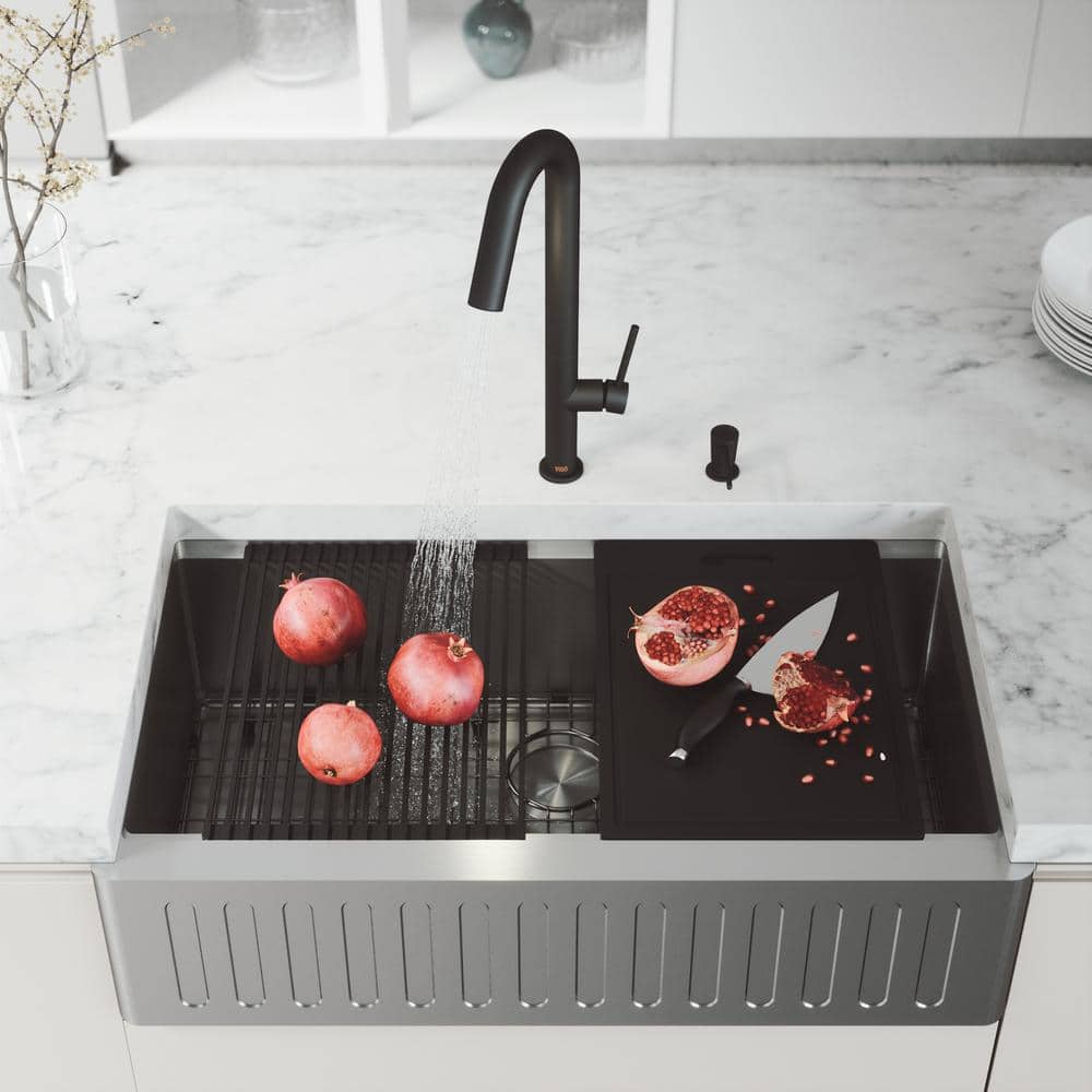 Oxford 36" Stainless Steel Farmhouse Kitchen Sink with Accessories