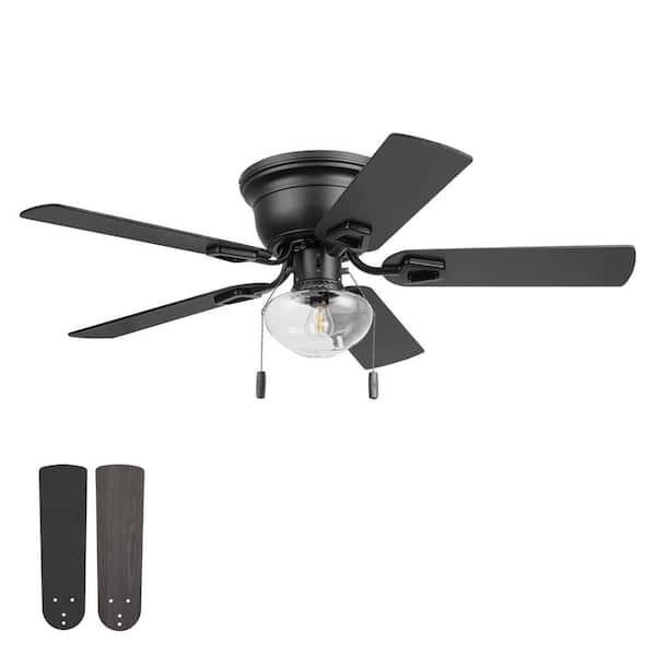 Halle 42 in. Indoor Matte Black Flush Mount Standard Ceiling Fan with Light, Pull Chain & Dual Finish Blades