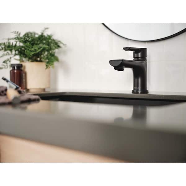 Peerless Flute Single-Handle Single-Hole Bathroom Faucet with