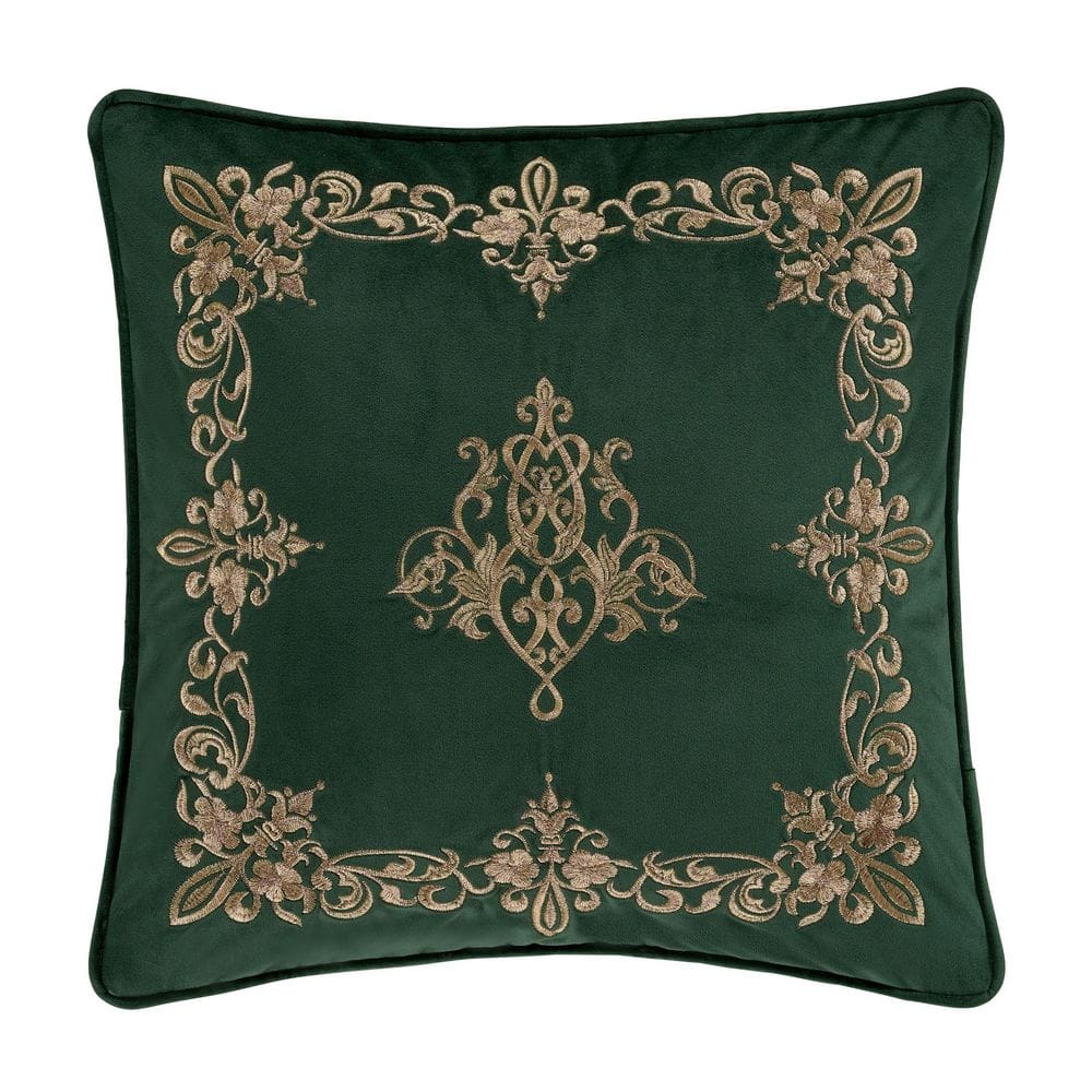 Nicholas Evergreen Polyester 18 in. Square Decorative 18 in. x 18 in. Throw