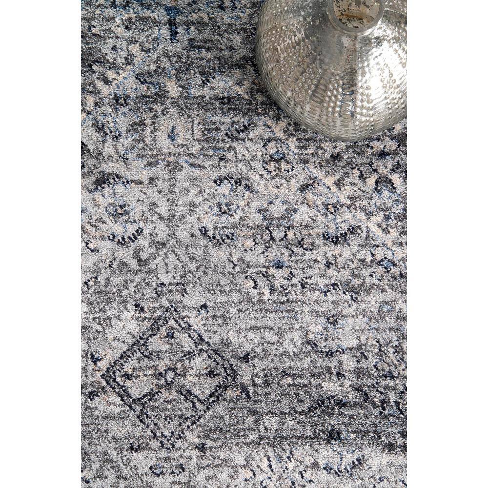 Vintage Medallion Gray 9' x 12' Synthetic Easy-Care Area Rug