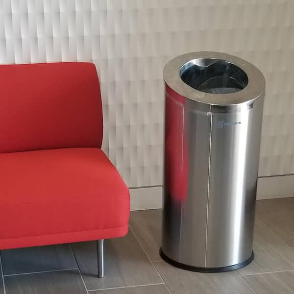 https://images.thdstatic.com/productImages/22917a26-750a-4414-8112-173b317daa6b/svn/hls-commercial-commercial-trash-cans-thdc04g15a-4f_600.jpg