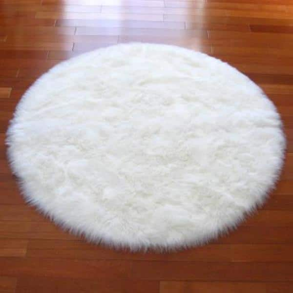 Walk on Me Rugs Snowy White Polar Bear Faux Fur Rectangle Rug