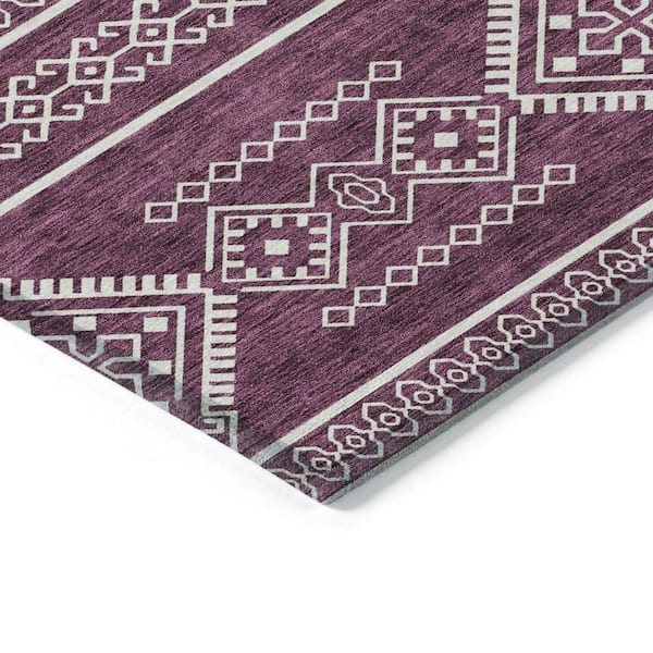 Chantille Machine Washable Indoor/Outdoor Abstract ACN901 Eggplant 3 ft. x 5 ft. Area Rug