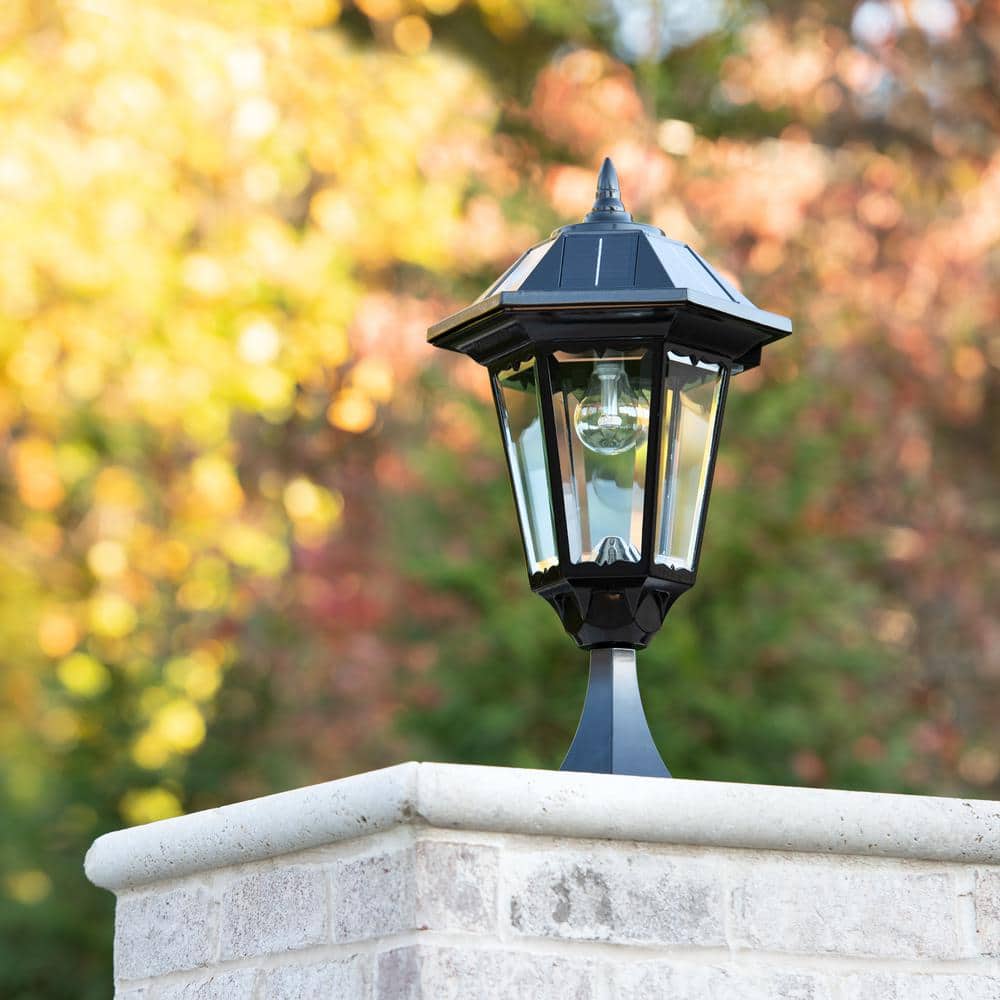 Black Cast Aluminum Solar LED Outdoor Lamp Post Light
