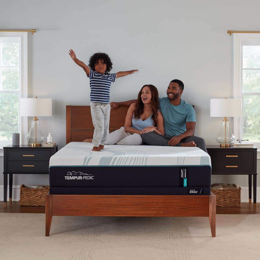 Queen Medium Memory Foam Adjustable Mattress with Cool-to-Touch Cover