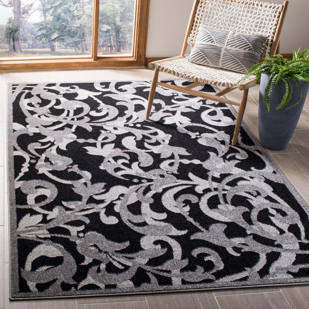 Gray 6' x 9' Stain-Resistant Synthetic Rectangular Rug
