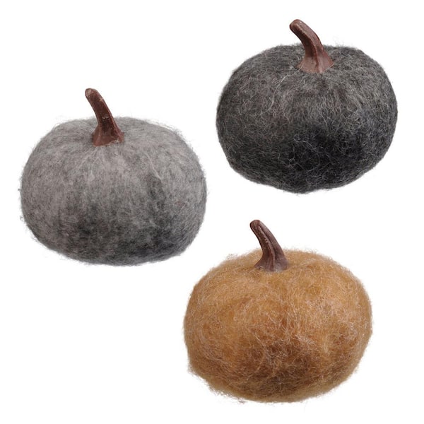 Amscan 3 in. Small Pumpkins Set (2-Pack)