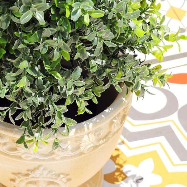 17.8 in Green Outdoor Artificial Boxwood Shrub Topiary Set UV