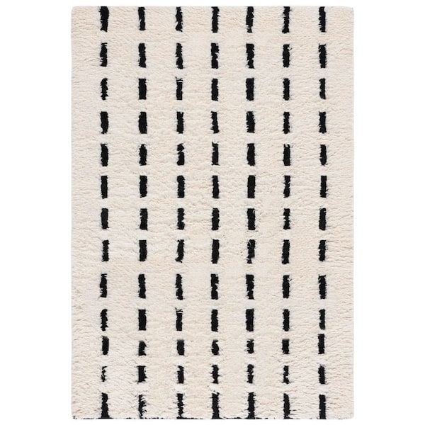 Casablanca 8 ft. x 10 ft. Black/Ivory Dash Flokati Area Rug
