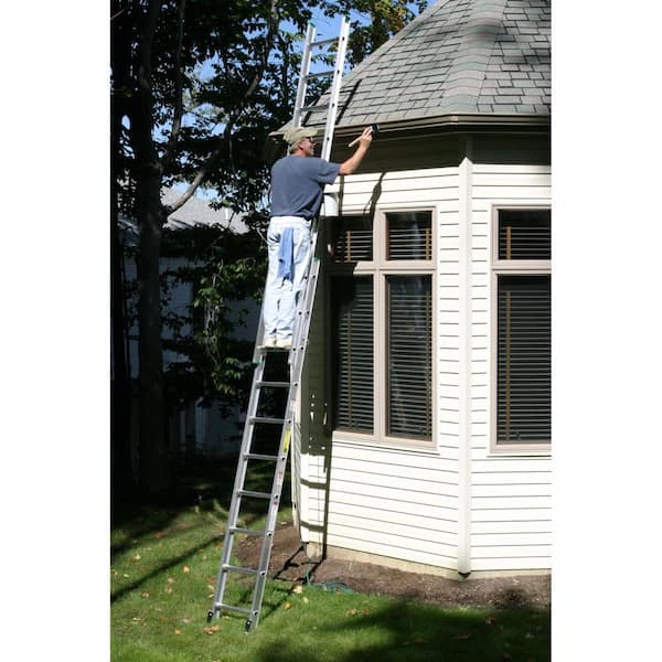 32 ft. Aluminum Extension Ladder (31 ft. Reach Height) with 225 lb. Load Capacity Type II Duty Rating
