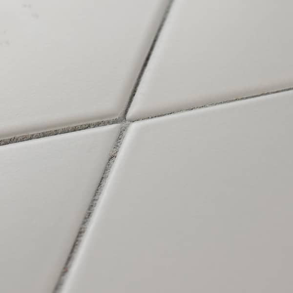 Merola Tile Rhombus Smooth Black 5-1/2 in. x 9-1/2 in. Porcelain Floor and Wall Tile (11.4 Sq. ft./Case)