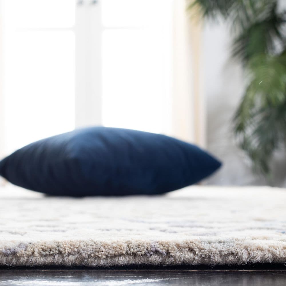 Grey and Blue 9' x 12' Hand-Tufted Wool Area Rug