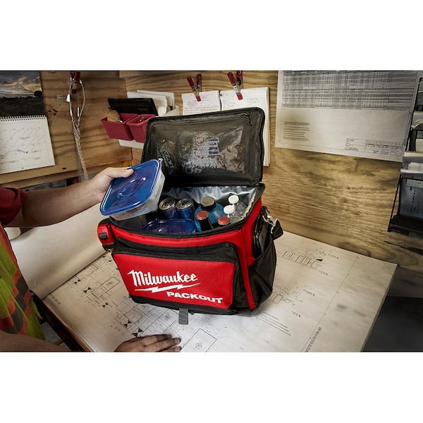 Milwaukee - 15.75 in. PACKOUT Cooler Bag