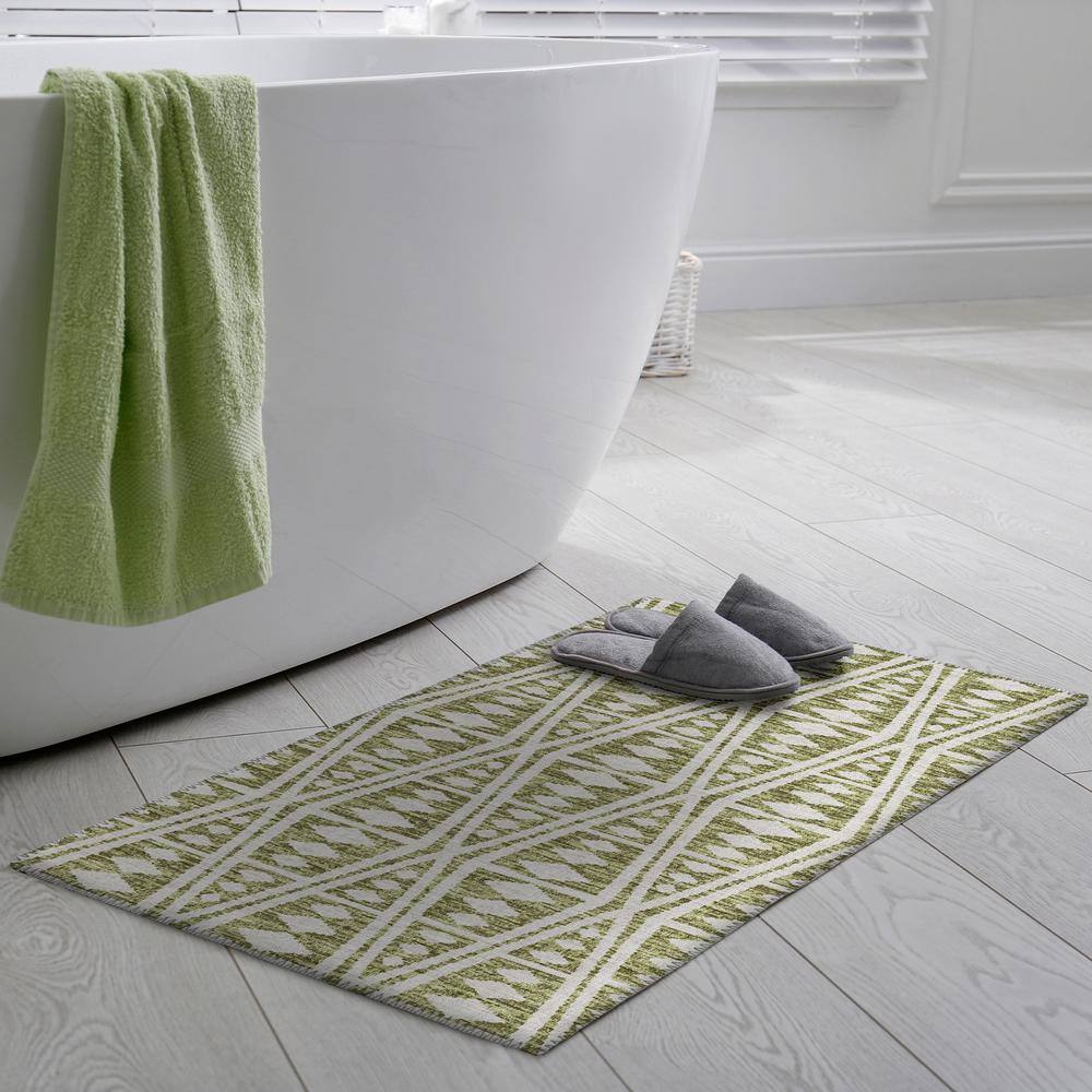 Addison Rugs Indoor/ Outdoor Addison Yuma Southwest Tribal WashableArea Rug 1'8" x 2'6" - Olive