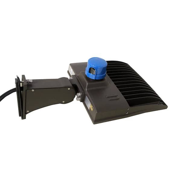 TotalLEDS 400 Watt Equivalent Integrated LED Bronze Dusk to Dawn Area Light in 50K with Bracket for Square Pole Mount