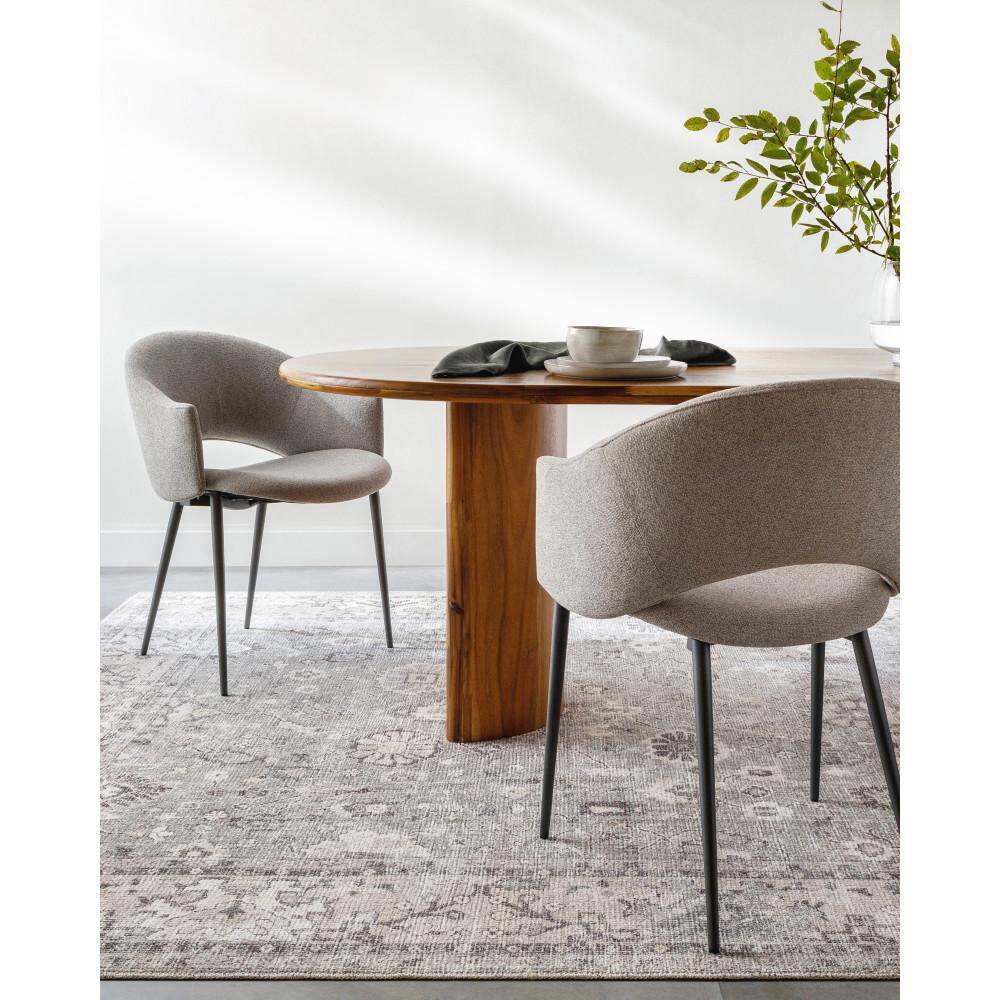 Davina Vintage-Style Floral Motif Area Rug in London Fog, 6'7" x 9'