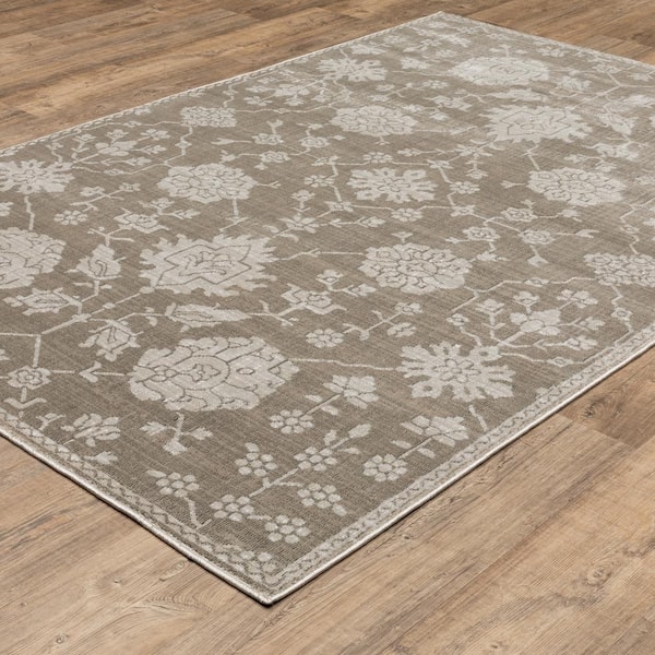 Imperial Gray 4 ft. x 6 ft. Oriental Floral Old World-Inspired Polyester Indoor Area Rug
