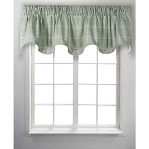 Harrington 17 in. L Cotton Lined Scallop Valance in Lagoon