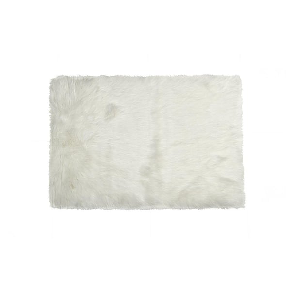 Hudson Off White 5 ft. x 8 ft. Faux Sheepskin Indoor Rug