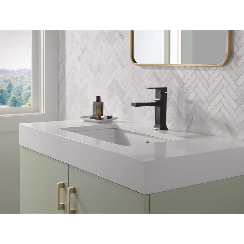 Matte Black Modern Single Handle Bathroom Faucet