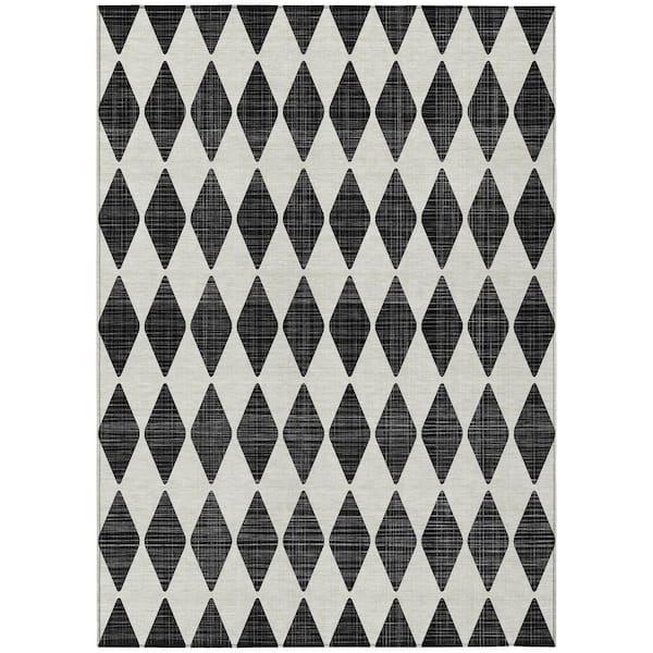 Addison Rugs Chantille ACN578 Black 5 ft. x 7 ft. 6 in. Machine Washable Indoor/Outdoor Geometric Area Rug