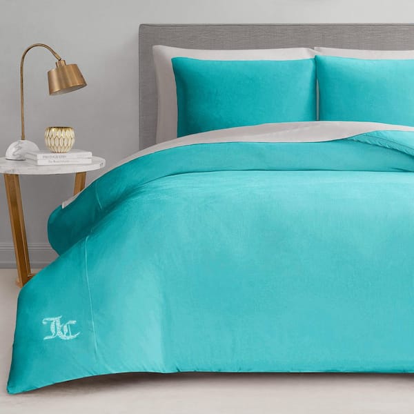 JUICY COUTURE Solid Velour 3-Piece Blue Crush Solid Color Polyester King Comforter Set