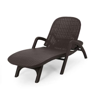 Dark Brown Wicker Outdoor Chaise Lounge with Weather-Resistant
