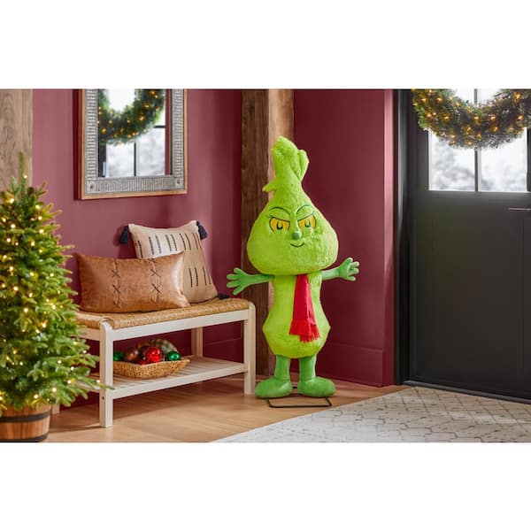 The deals Grinch Animated 4ft Character.