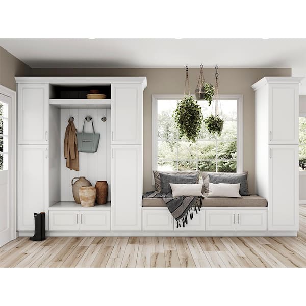 Hampton Heights Full Entryway Storage Set in White - Engineered Wood 