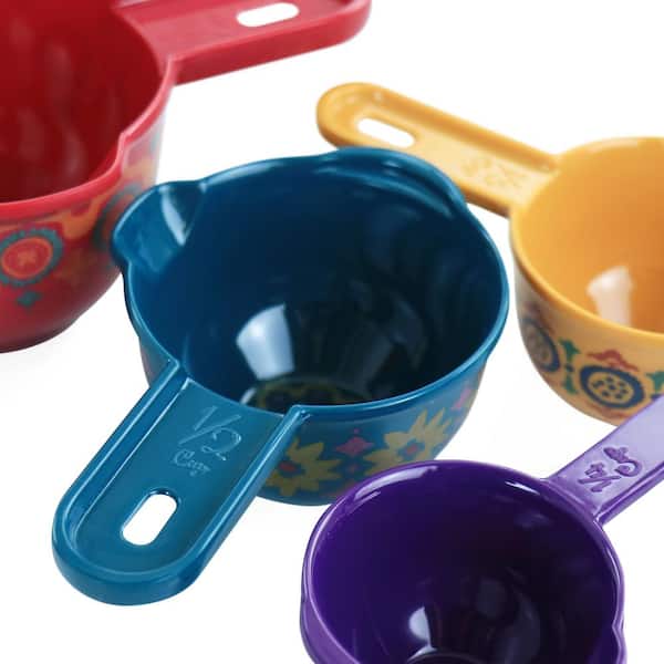https://images.thdstatic.com/productImages/234a573c-89e7-4b96-b42b-9944ef018f7e/svn/assorted-measuring-cups-measuring-spoons-985118504m-fa_600.jpg