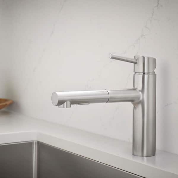 Concetto Single-Handle Pull-Out Sprayer Kitchen Faucet in SuperSteel Infinity