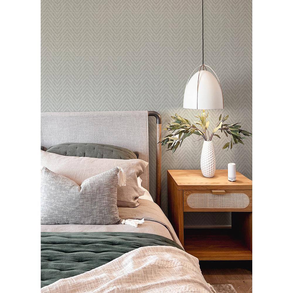 Sterling Gray Grasscloth Chevron Wallpaper Roll