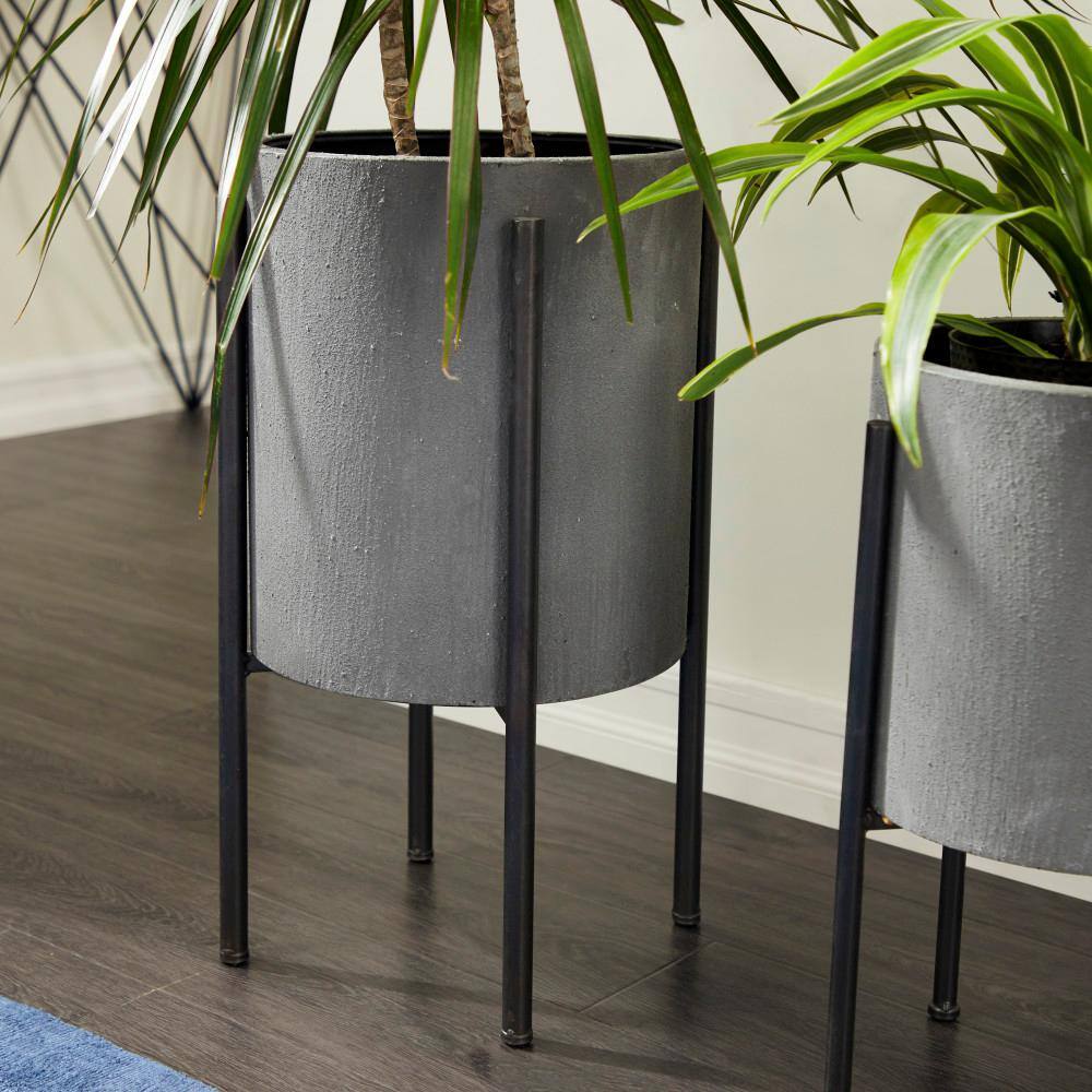 Light Gray Textured Metal Indoor Outdoor Planter Set with Stands