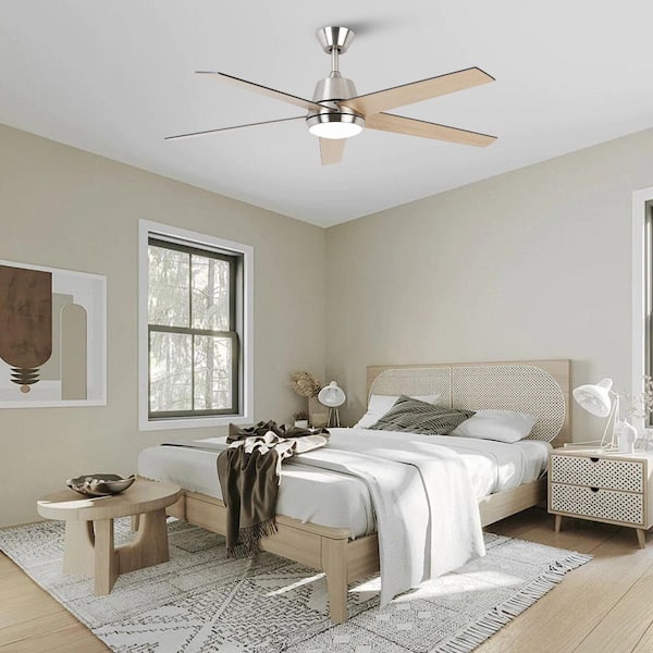 Vaczon 52 in. Integrated LED Indoor Brushed Nickel Ceiling Fan