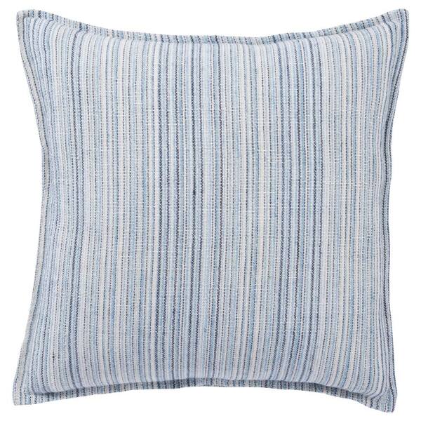 blue and white accent pillows