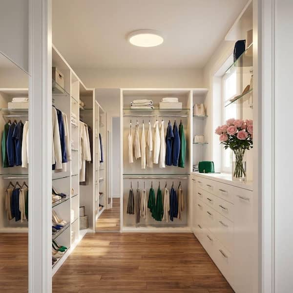 Quoizel Outskirts 11 in. White Lustre LED Flush Mount OST1711W