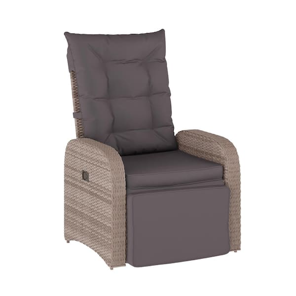 Carnegy Avenue Gray Wicker/Rattan Outdoor Lounge Chair in Gray