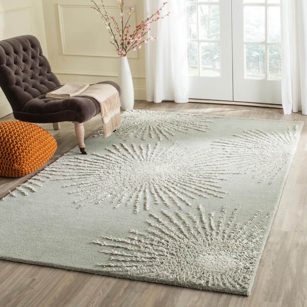 Grey and Ivory Hand-Tufted Wool Area Rug