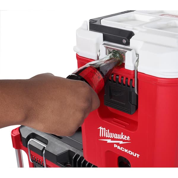 Milwaukee PACKOUT 10 in. Red 16 qt. Compact Cooler 48-22-8460