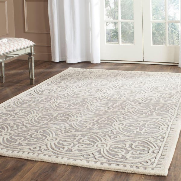 Cambridge Silver/Ivory 10 ft. x 14 ft. Geometric Medallion Area Rug