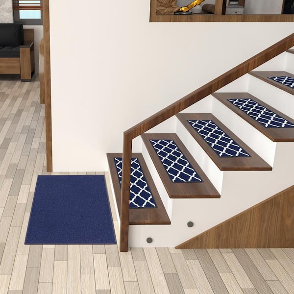 Ottomanson Classics Non-Slip Rubberback Modern Solid 2x3 Indoor Area Rug/Entryway  Mat, 2'3 x 3', Navy 