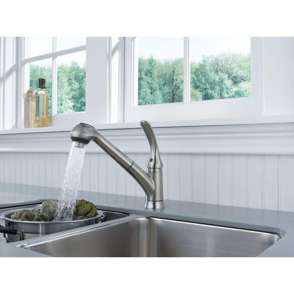 Stainless Steel Pull-Out Single Handle Kitchen Faucet