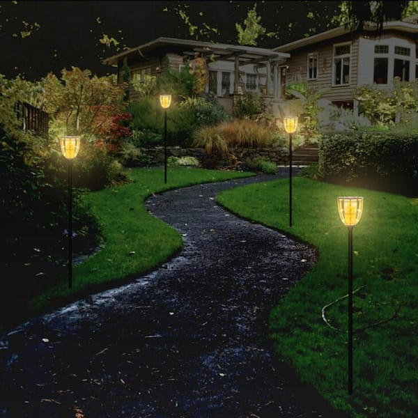 32 Lumens Solar Outdoor Black Torch Lights Integrated LED Flickering Flame with Durable Metal Poles