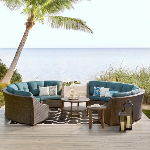 Hampton Bay Torquay Wicker Armless Middle Outdoor Sectional Chair With Charleston Cushion Frs60557 C The Home Depot