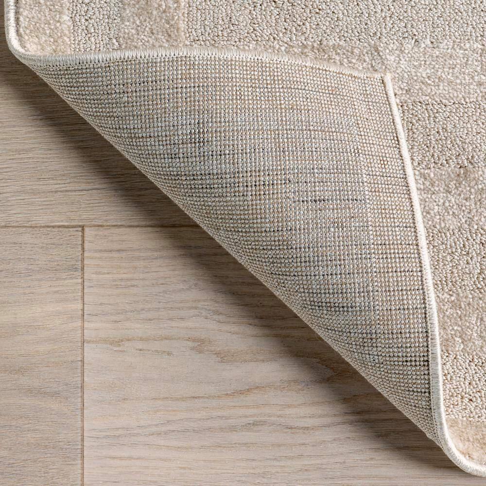 Ivory Geometric Washable Synthetic 4' x 6' Area Rug