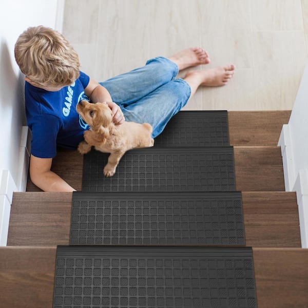 Ottomanson Waterproof, Low Profile Non-Slip Indoor/Outdoor Rubber Stair  Treads, 10 in. x 25.5 in. (Set of 5), Black OTR6653-5 - The Home Depot