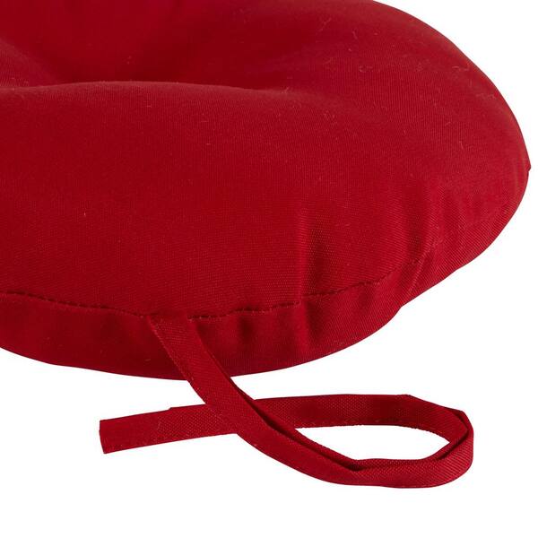 round red cushions