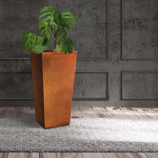 Jett 25 Wide Oval Standing Pot Color: Brown Stone