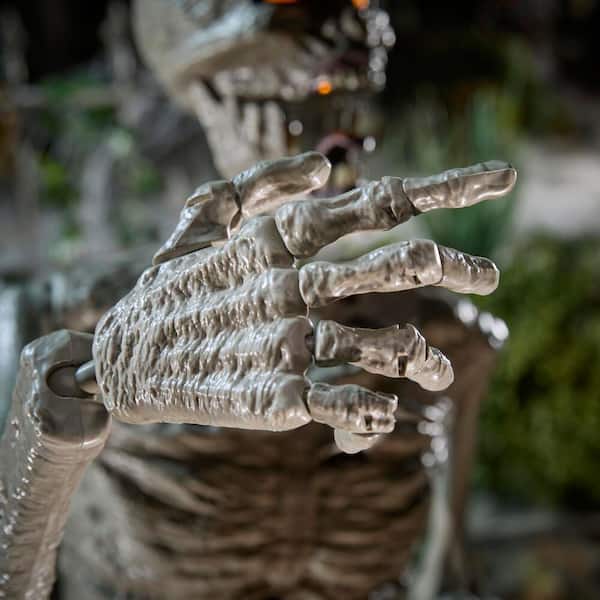 限定10体 planetx CADAVER  HALLOWEEN SPECIAL Home Accents Holiday 3-Pack 5 ft. Grave & Bones LED